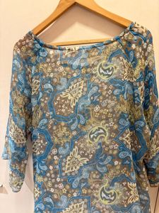 Beautiful Blue Paisley Top
