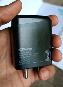 Portronics 15w ( 3 Usb Port )