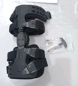 Brand New Knee Braces