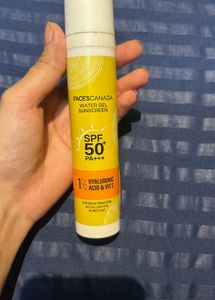 Sunscreen &amp; Moisturizer