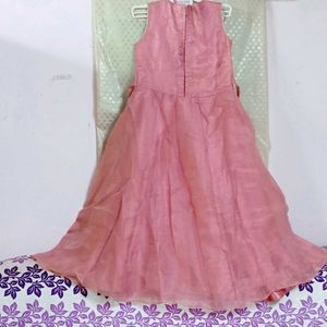 Very Beautiful Party Wear Gown