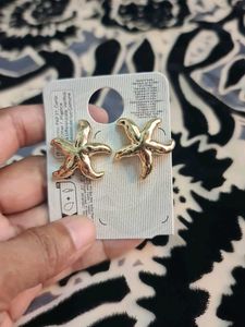 Gold Starfish Earrings