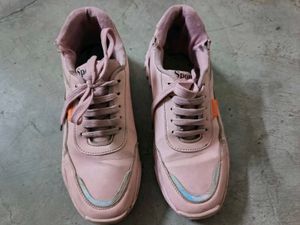 Supremi Shoes