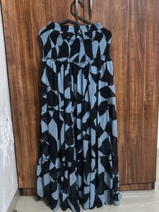 Abstract Print Tiered Maxi Dress