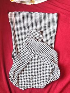 Houndstooth Print Top