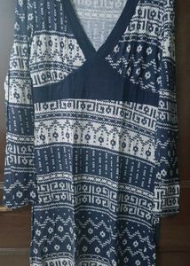 Patterned V-Neck Dress