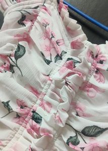 XS Size Cute White Top With Flower Print