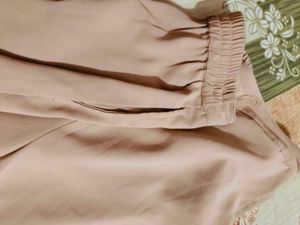 Fig  Wide Leg Pants