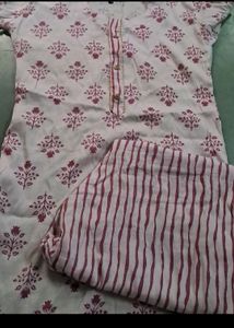 COMBO 3 CHIKANKARI KURTI SETS🎀