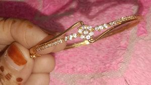 Dimond Golden Hand Kada