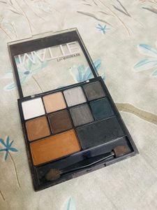 S.f.r color Eyeshadow Palette