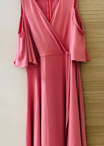 Chic Pink Cold Shoulder Dress