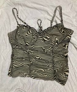H&amp;M crop top