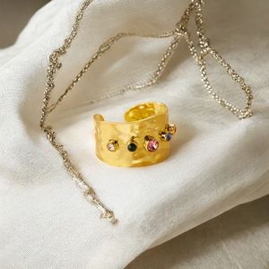 Women’s Gemstone Ring