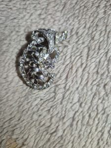 Brooch