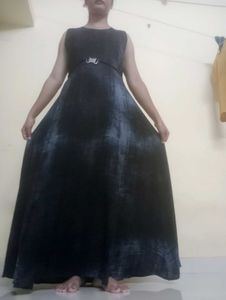 Elegant Black Maxi Dress