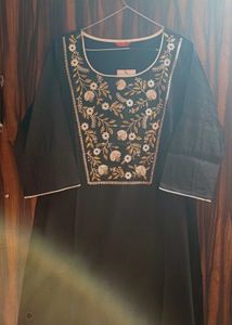BLACK EMBROIDERY WITH ELEGANT LOOK BY W