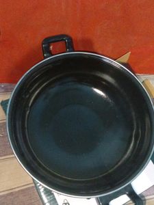 Black Current Induction Karahi