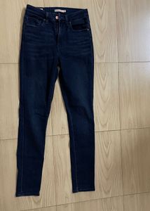 Levis Women Skinny Fit Jeans