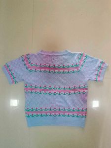 Cute Patterned Knit Top