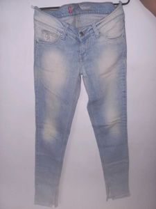 Y2K Levi&#39;s Diva Jeans DL595 Low-Rise Light Wash
