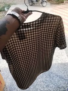 Houndstooth Tshirt