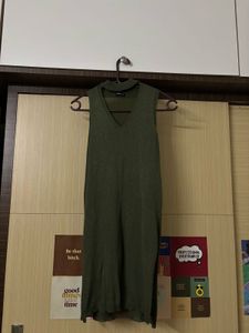 Olive Green Sleeveless top
