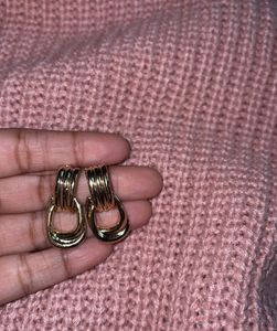 Vintage Gold Oval Drop Earrings