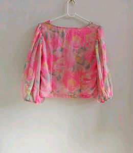 💓 Puff Sleeves Pink Top 💓