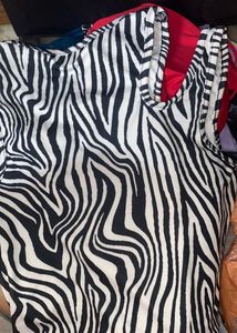 SSS Zebra Asymmetrical Top