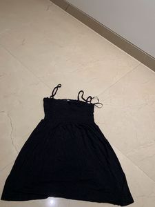 H&amp;M Black Strapless Top