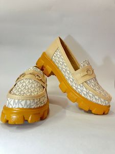 Korean Beige Boots