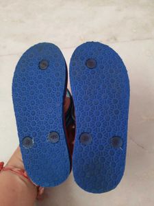 🔥🔥CUTE KIDS SLIPPERS