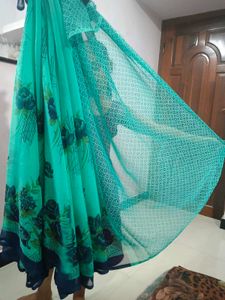 Elegant Teal Floral Print Saree