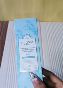 Dot &amp; Key Skincare Set