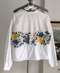 Zara Smart Casual Floral Embroidered Top