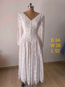 Vintage Lace Long Sleeve Dress