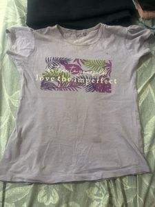 Pretty T-shirt !!