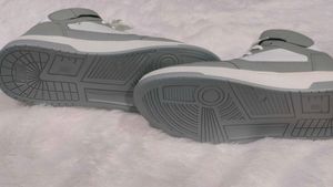 🔥 KILLER Brand New Sneakers 🔥