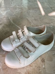 White Zudio Sneakers