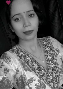 Floral Embroidered Kurta