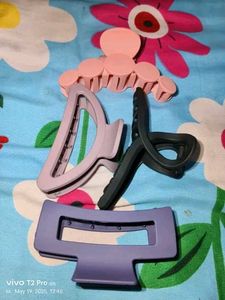 Set Of 2 Trendy Matte Clutchures