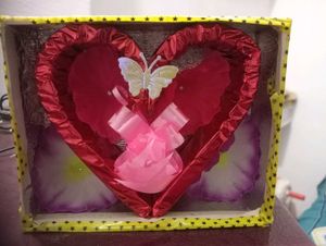 Floral Heart Gift Box