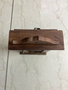 Wooden Beautiful Key Holder