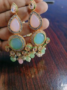 A Beautiful Polki  Earings &amp; Mangtika Set