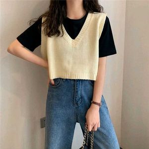 ₹400free DELIVERY Cream Vest