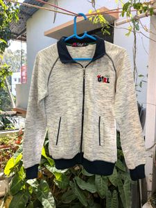 Stylish Grey Zip-Up Jacket