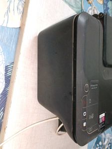 HP Deskjet 2050 Printer