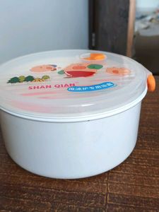 🐷✨ Shan Qian Round Lunch Box with Cute Pig Print