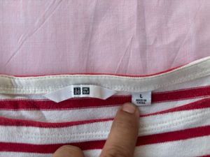 Uniqlo Womens T-shirt